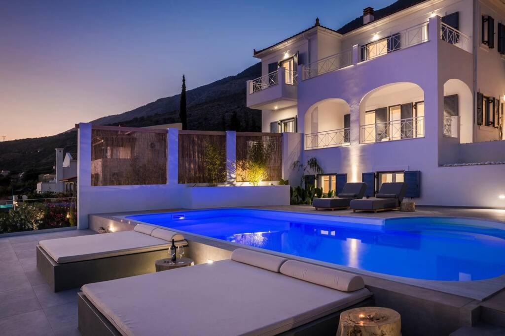 Lourdas White Villa Lourdata  Eksteriør billede